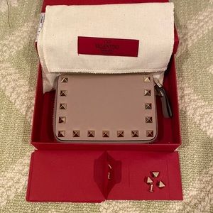 Valentino wallet